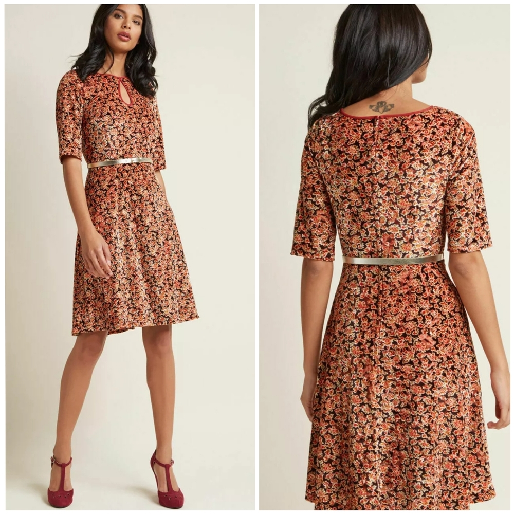 Modcloth Velvet Burnout Dress M Rust Floral NEW